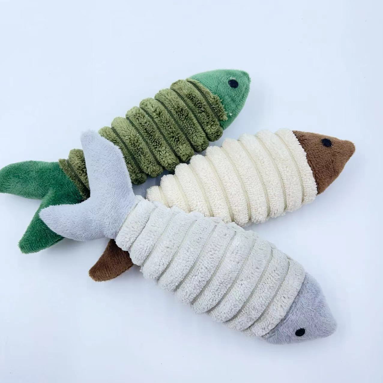 CJ plush catnip fish toy for cats, soft fabric and colorful design perfect for play and entertainment.