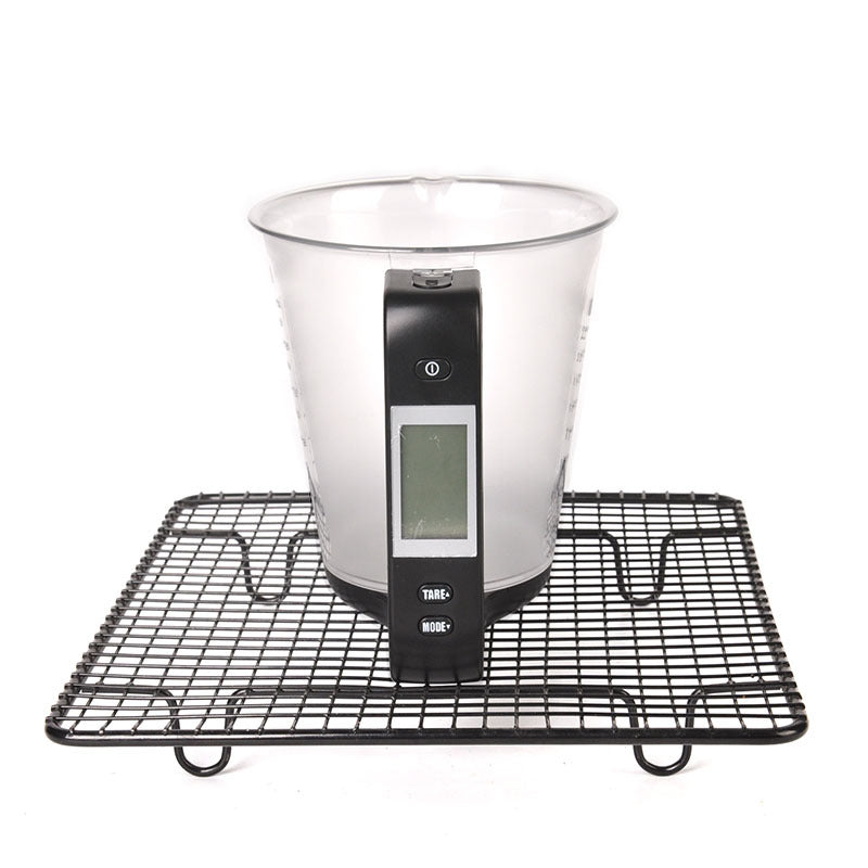 CJ kitchen electronic measuring cup and multifunctional kitchen scale with digital display for precise meal measurement.