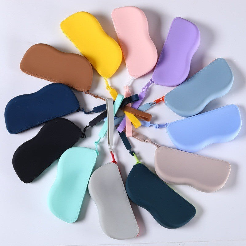 CJ mirror storage bag with silicone sunglasses holder and hanging compartment, compact and organized for accessories.
